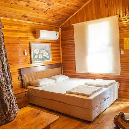 Kadir's Tree Hostel Kemer