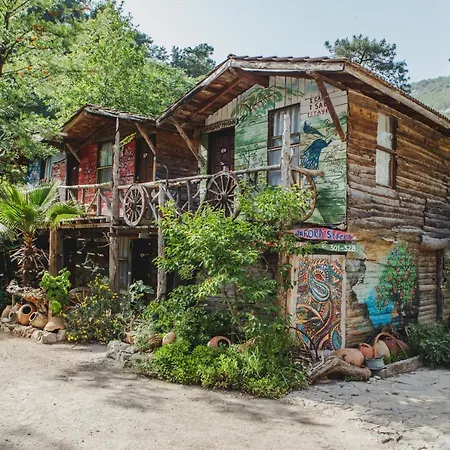 Kadir's Tree Hostel Kemer