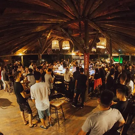 Kadir's Tree Hostel *